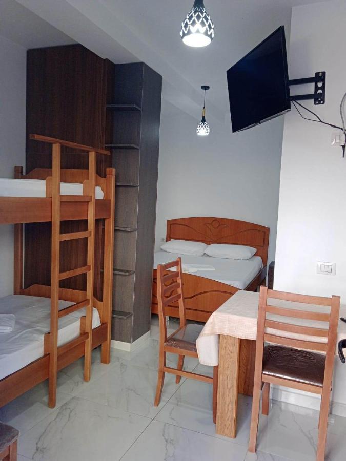 Besnik, For Rent Apartament