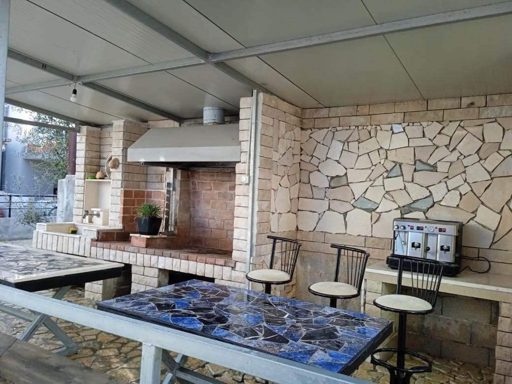 Besnik, For Rent Apartament *
